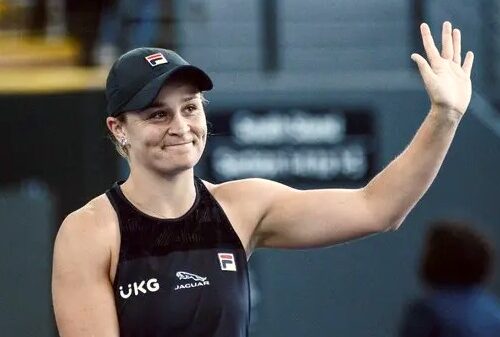 Ashleigh Barty, 25 years old Australian tennis player, takes early retirement