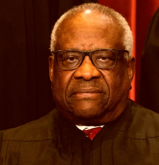 Clarence Thomas, US supreme court justice, admitted to hospital over his deteriorating health