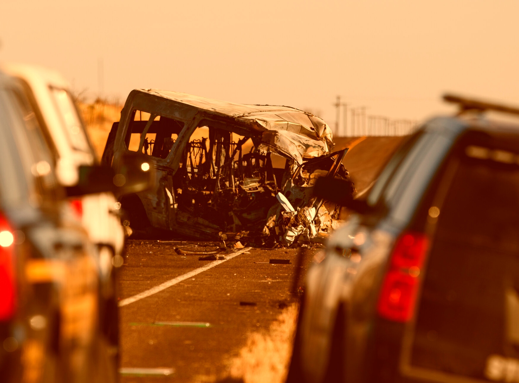 In Texas Wreck, Nine dead in a crash involving a golf team of the University of Southwest.