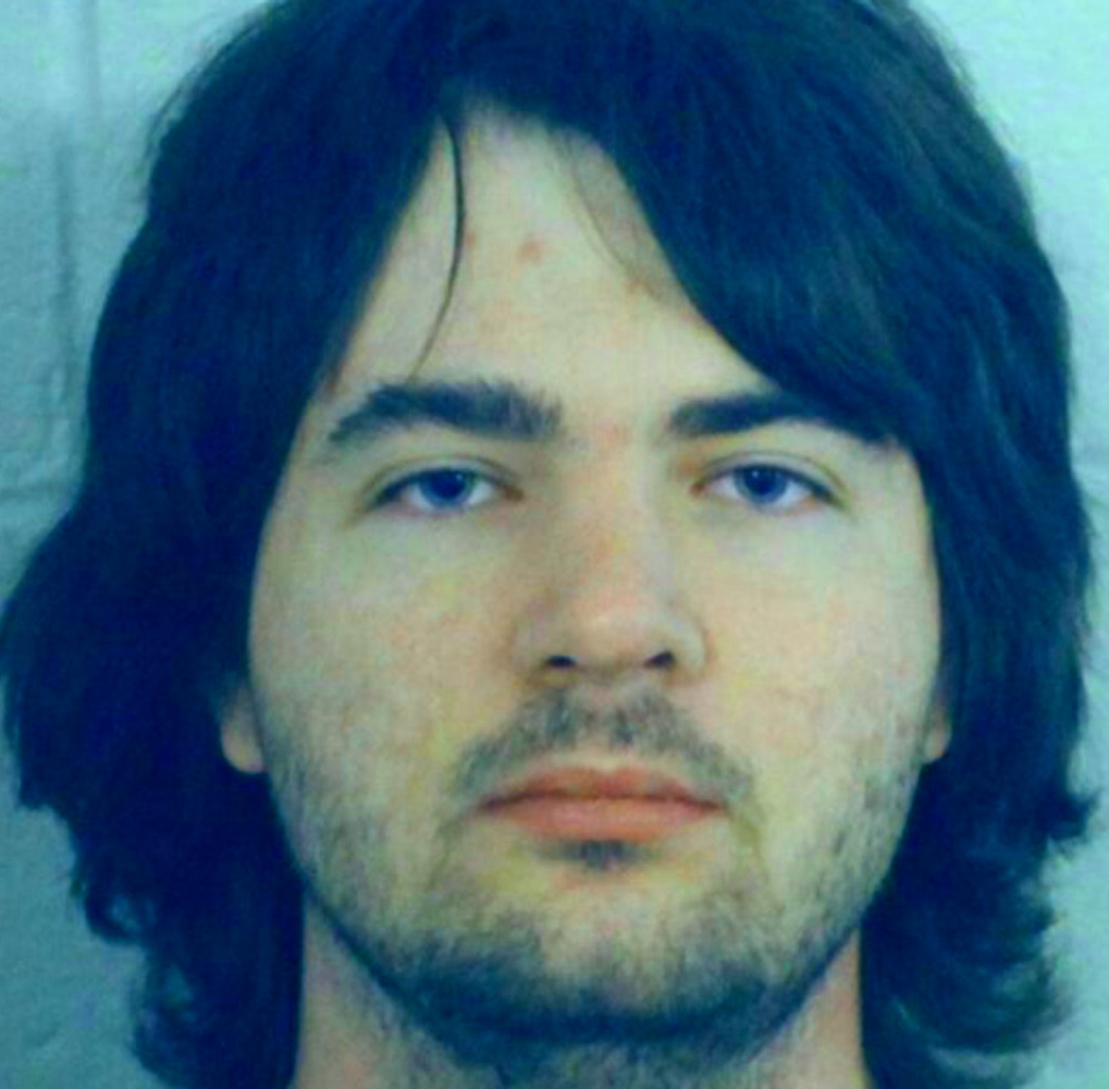 A 29-year-old man from Georgia, Robert Tincher III kills his grandmother, stores her body in a freezer