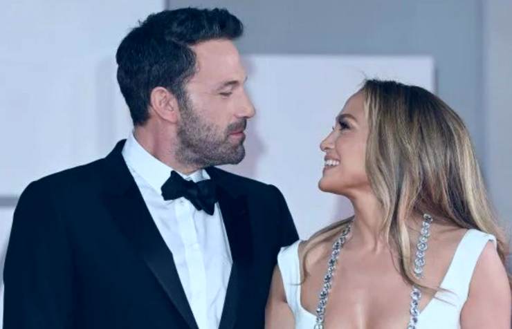 Jennifer Lopez and Ben Affleck have engaged