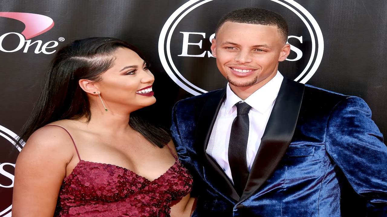 Who is Steph Curry Girlfriend